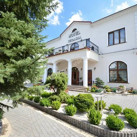 Aparthotel Dworek Vesaria 4*